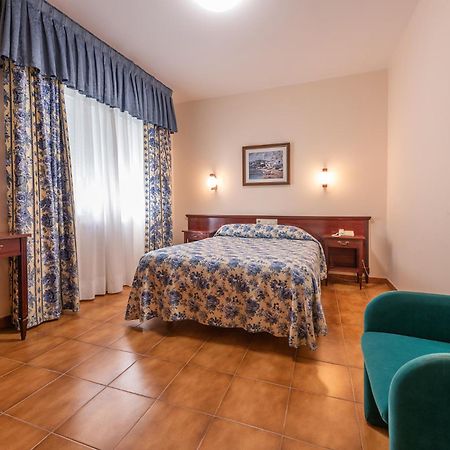 Hotel Minso Sanxenxo Exterior photo